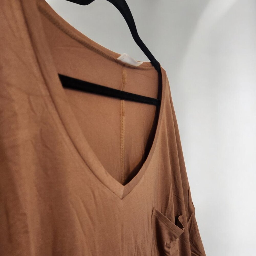 ✨ Zenana Oversized V-Neck Pocket Top | Ultra Soft Rayon | 1X–3X ✨ - Picture 7 of 9